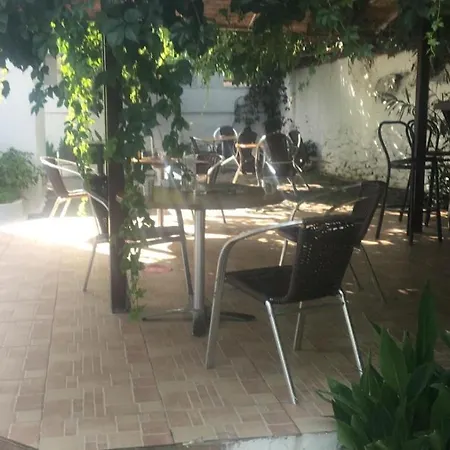 New Sedan Homestay *