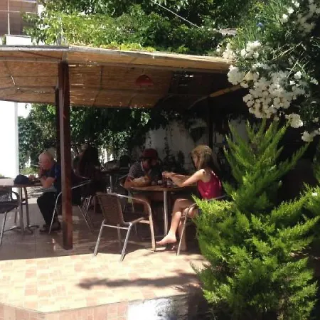 New Sedan Homestay Bodrum